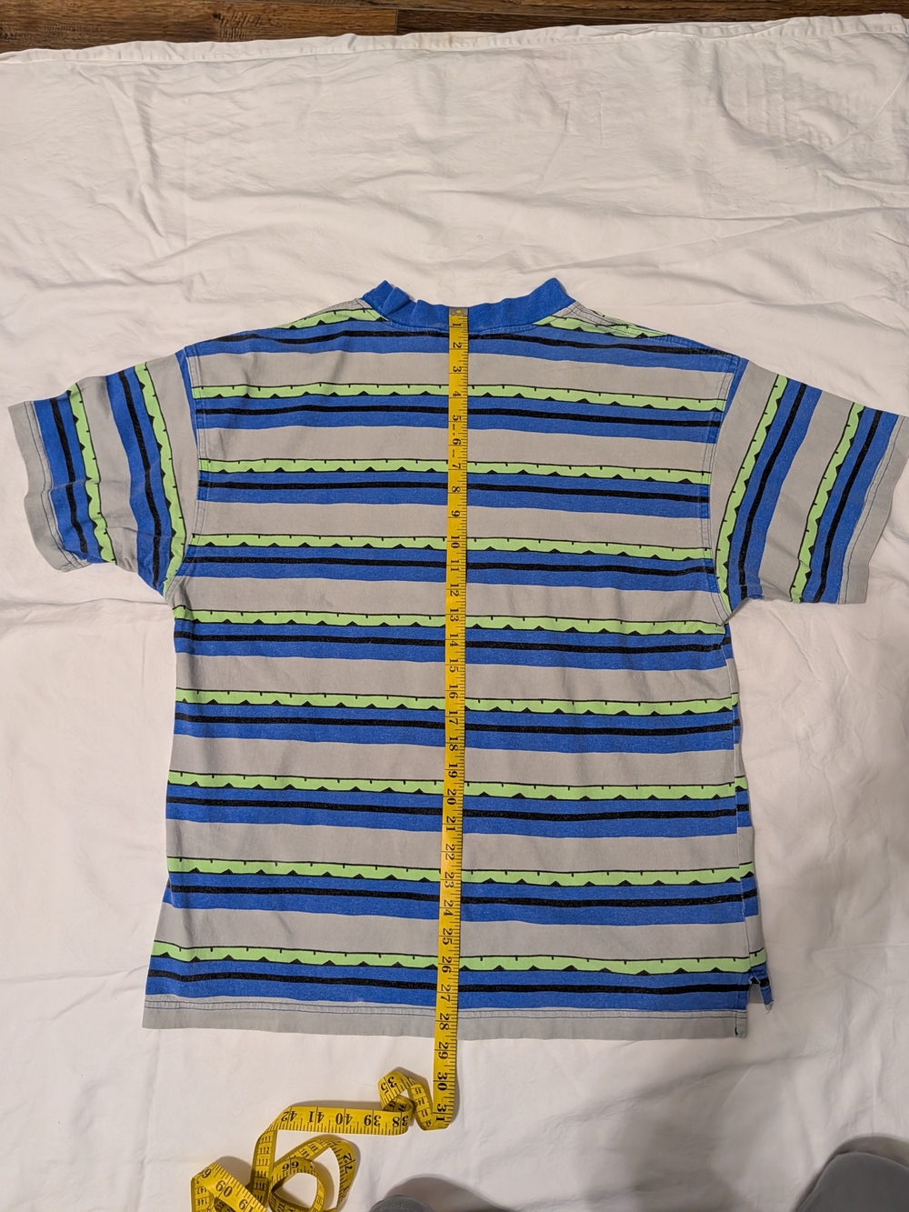 Vintage 90s Gotcha Striped T Shirt Mens M Surf Skate Mock Neck Aztec Blue Green